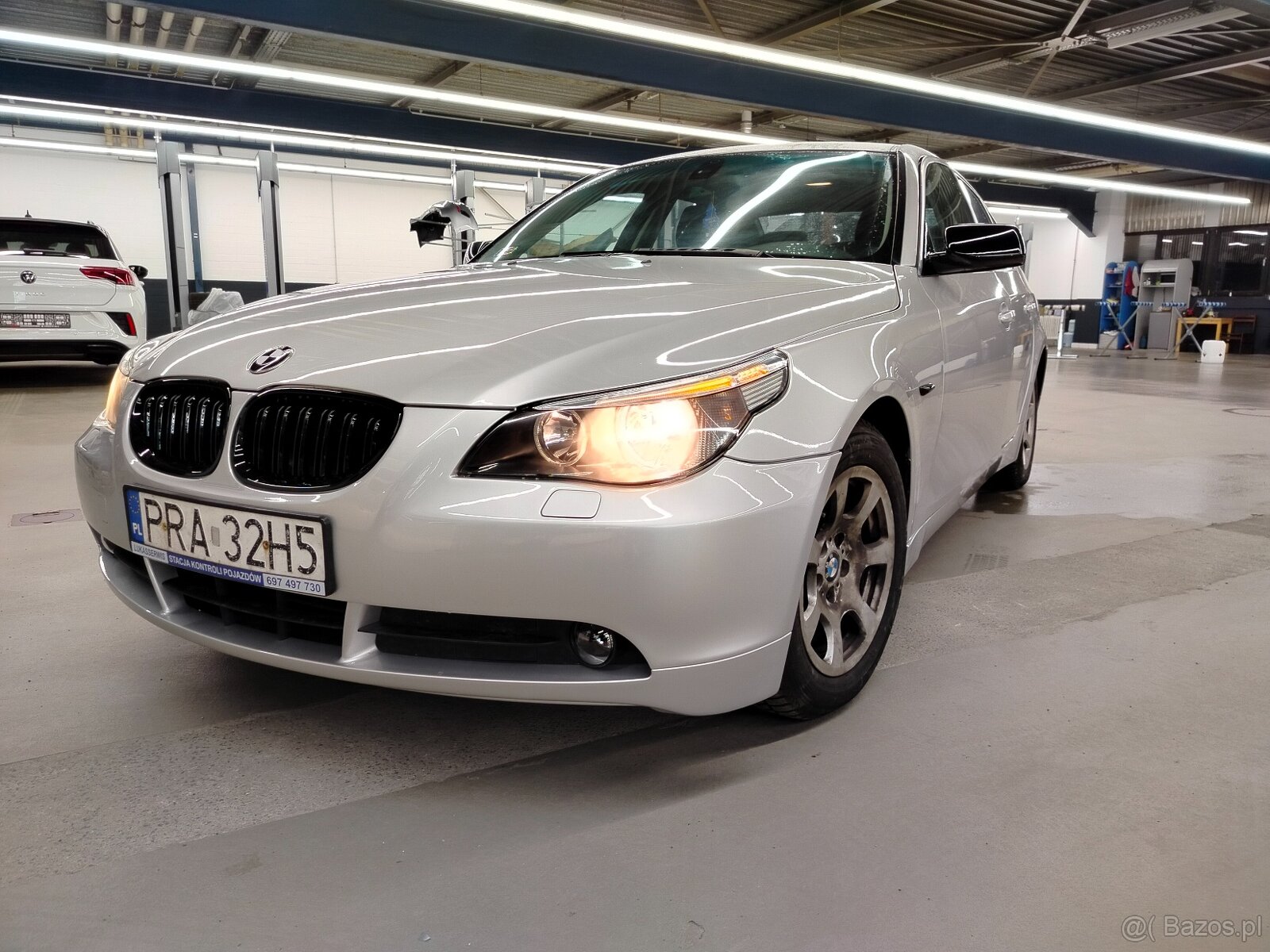 BMW E60 2.2 benzyna 2004 170 km