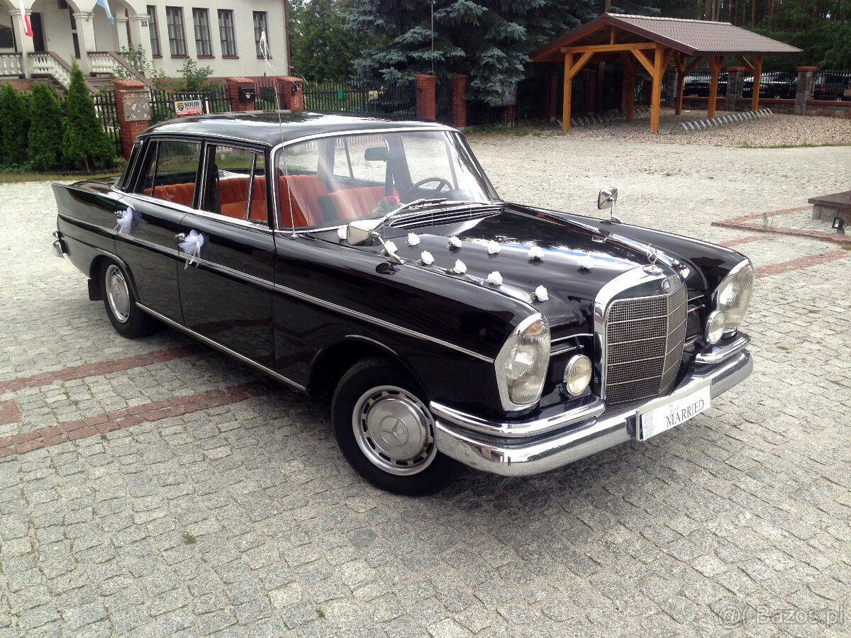 Zabytkowy Mercedes W111 220Sb super stan z 1963 roku