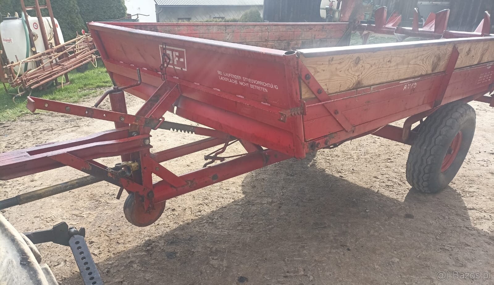 Rozrzutnik obornika JF AV 25