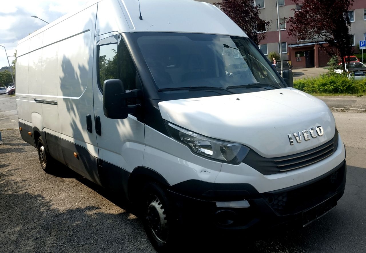 Iveco Daily 35S16 2019r brutto