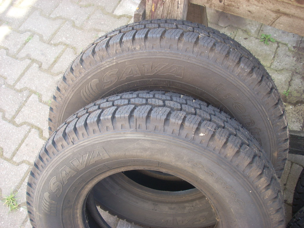 Opony 195 x14 C