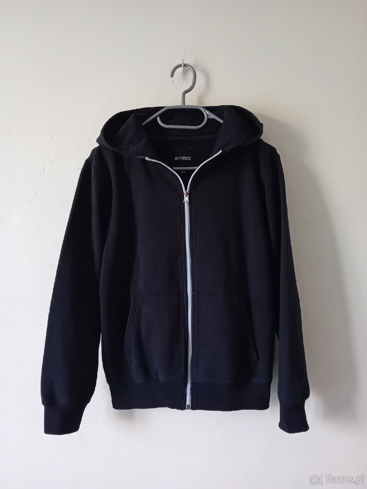 Czarna bluza