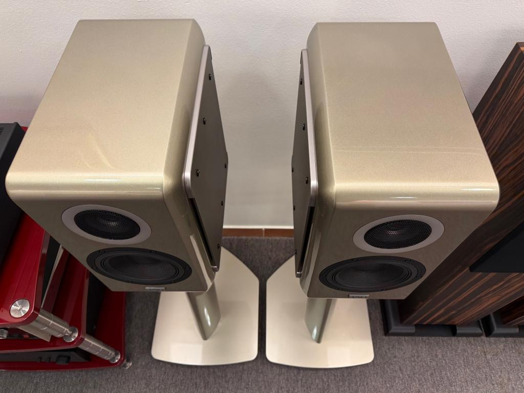 TAD Technical Audio Devices Laboratories ME1-S