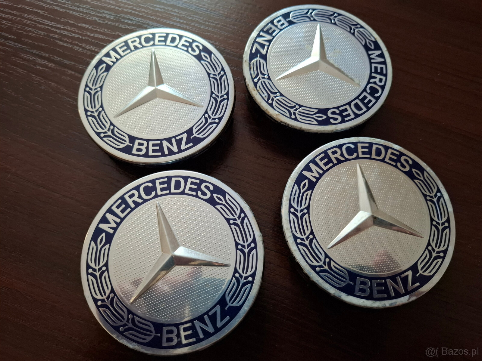 mercedes 4 dekieleki do felg 75 mm