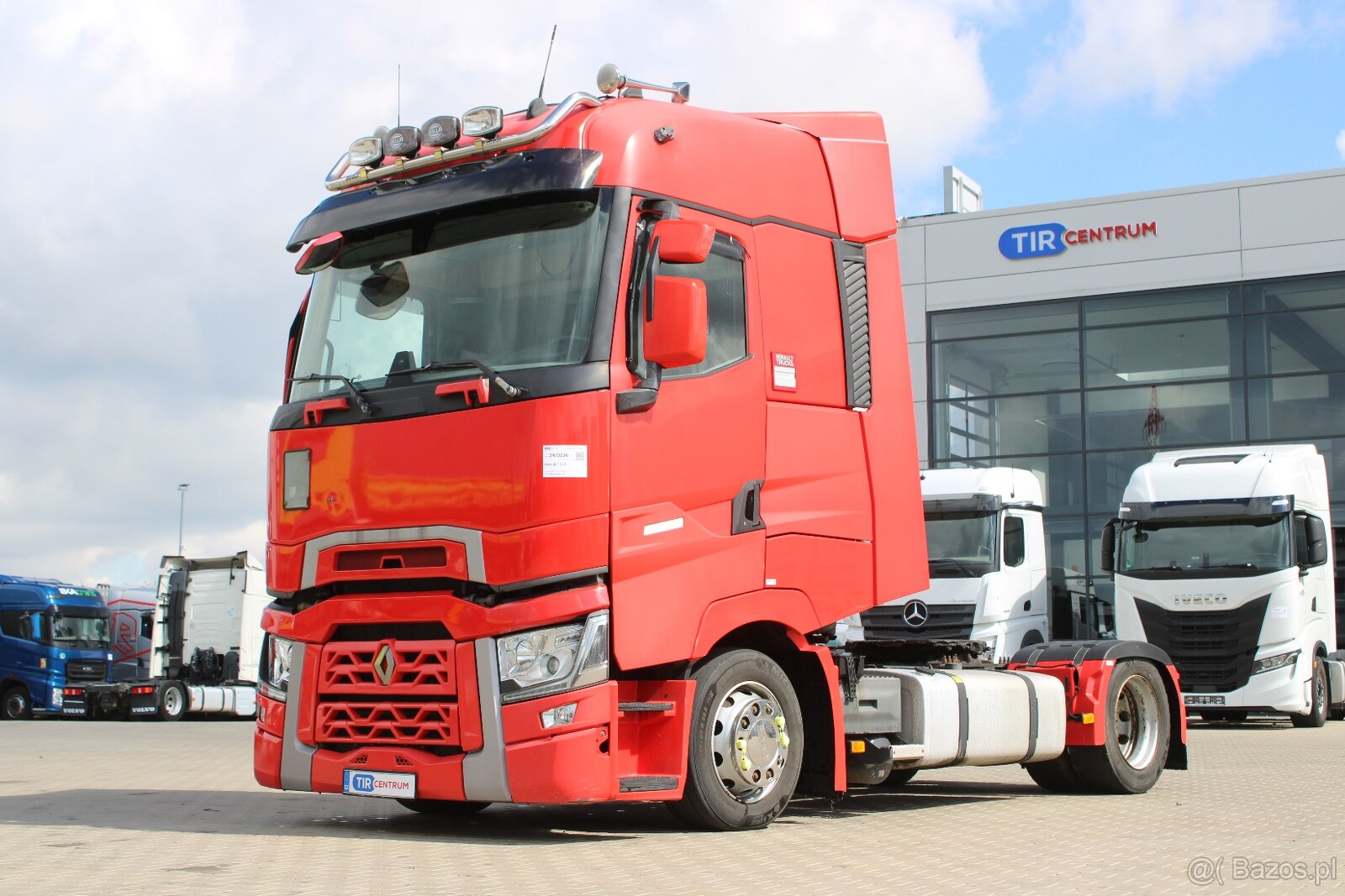 Renault T 520 COMFORT, EURO 6, NISKI POKŁAD