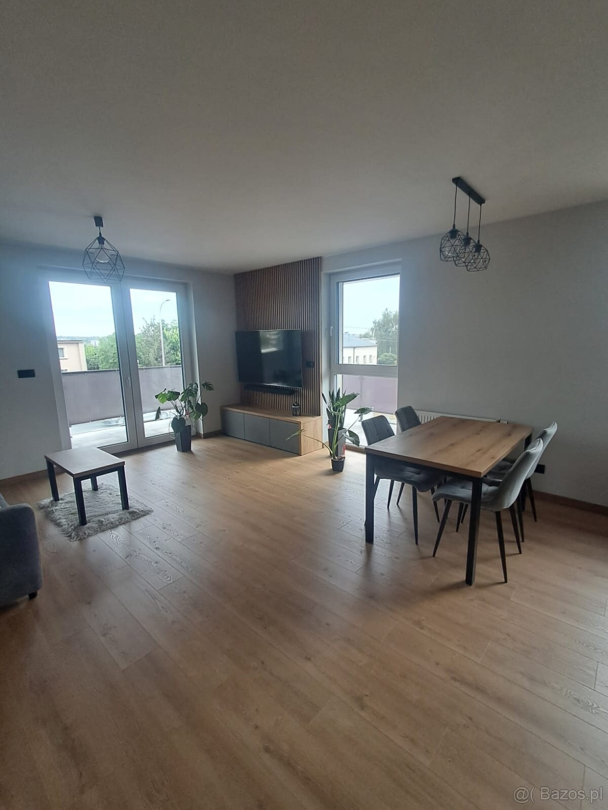 2 pokoje, 51.85m2, I piętro, duży balkon, ul. Poznańska