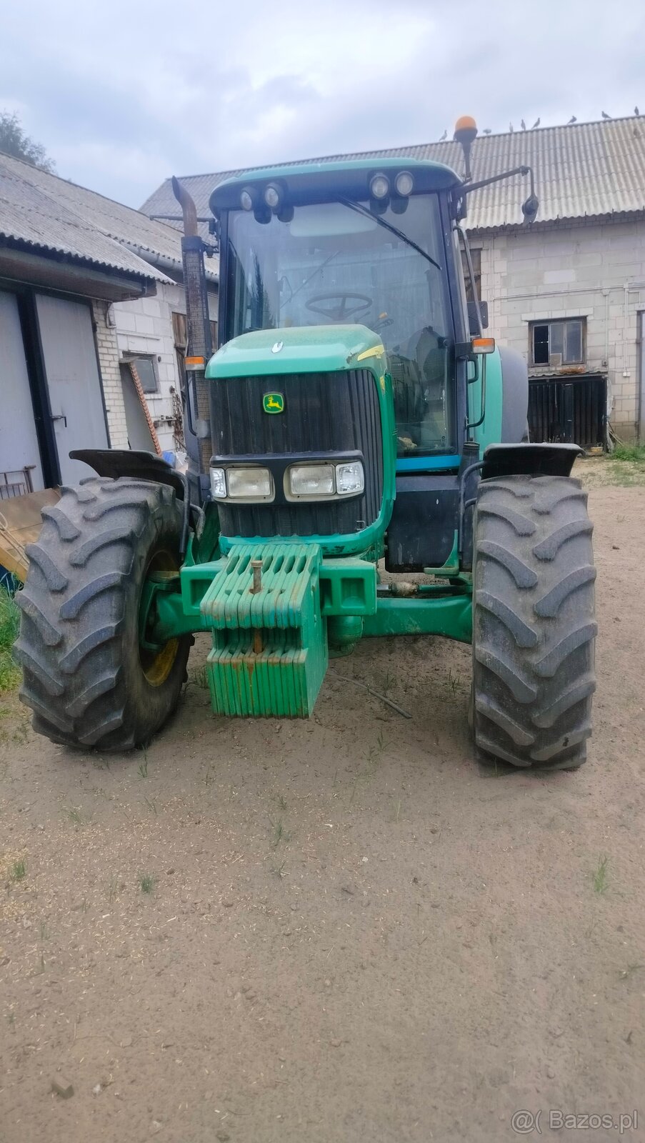 John Deere 6520