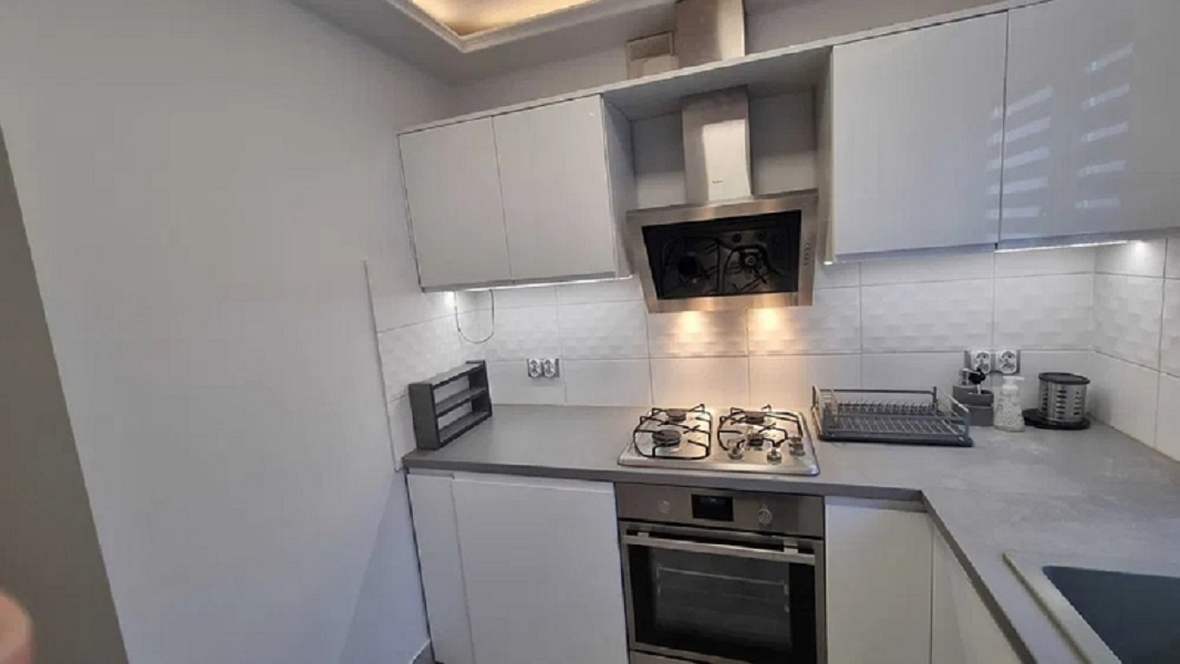 Mieszkanie o pow. 46.42m2, balkon, I p., garaż, Centrum