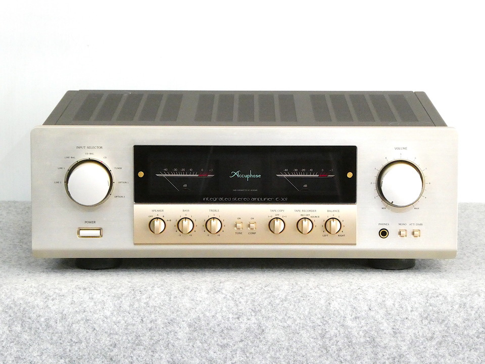 ACCUPHASE E307 - 1450 EURO