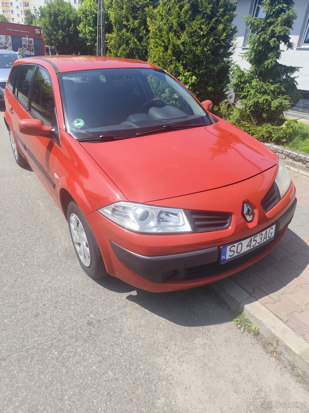 Sprzedam samochód osobowy marki Renault Megane