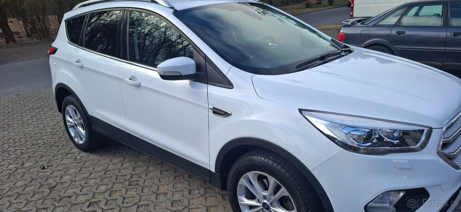 Ford Kuga PL salon przebieg 74800 km 2018r.