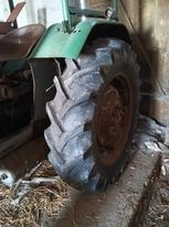 Traktor ciągnik rolniczy