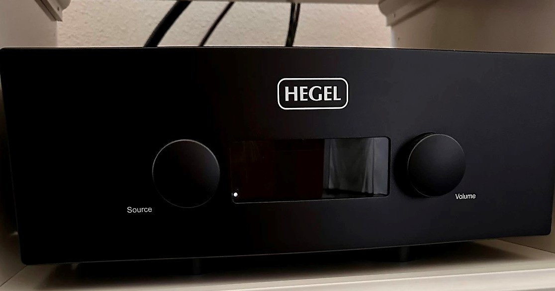 Hegel H590 - 2.500 EURO