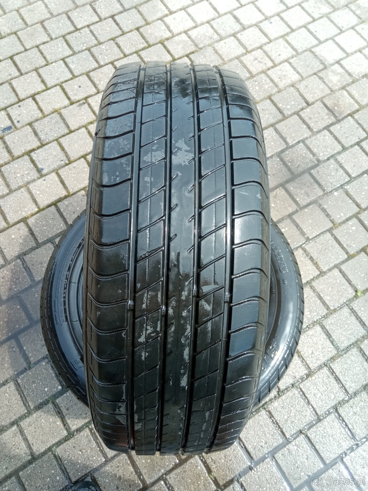 opony DUNLOP 205/55/16 R SP SPORT 2000 E 91 v bieżnik ok 7 m