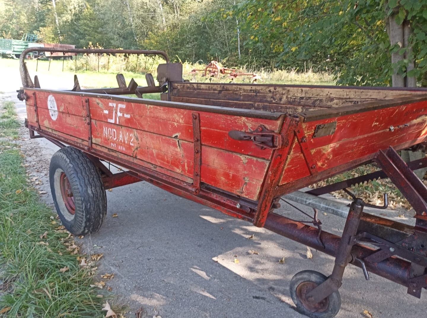 Rozrzutnik obornika JF AV 2