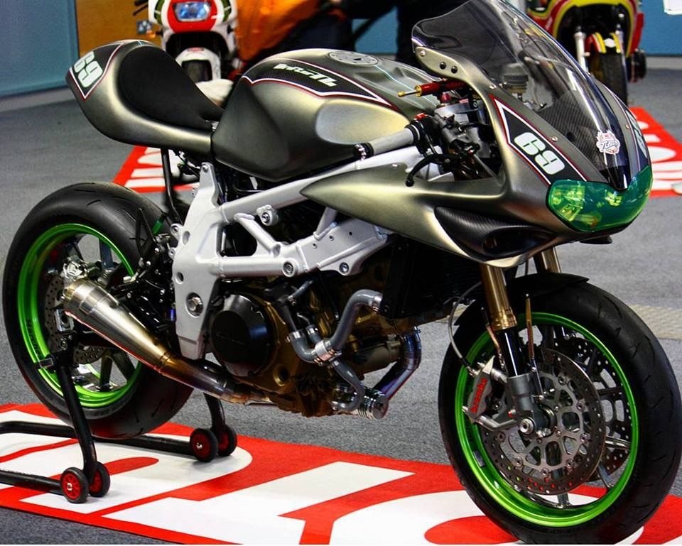 Ksiazka Defendu wk1 Motocykle extreme abc