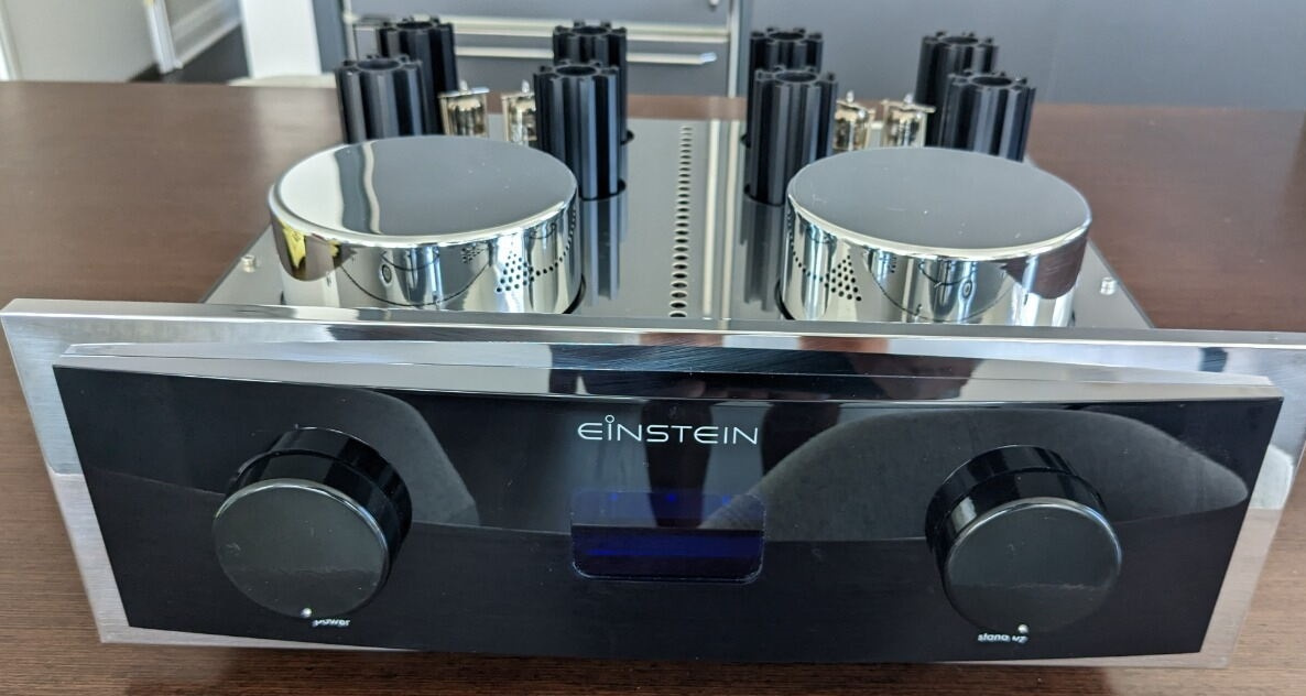 Einstein Audio The Light in the Dark - 1850 EURO