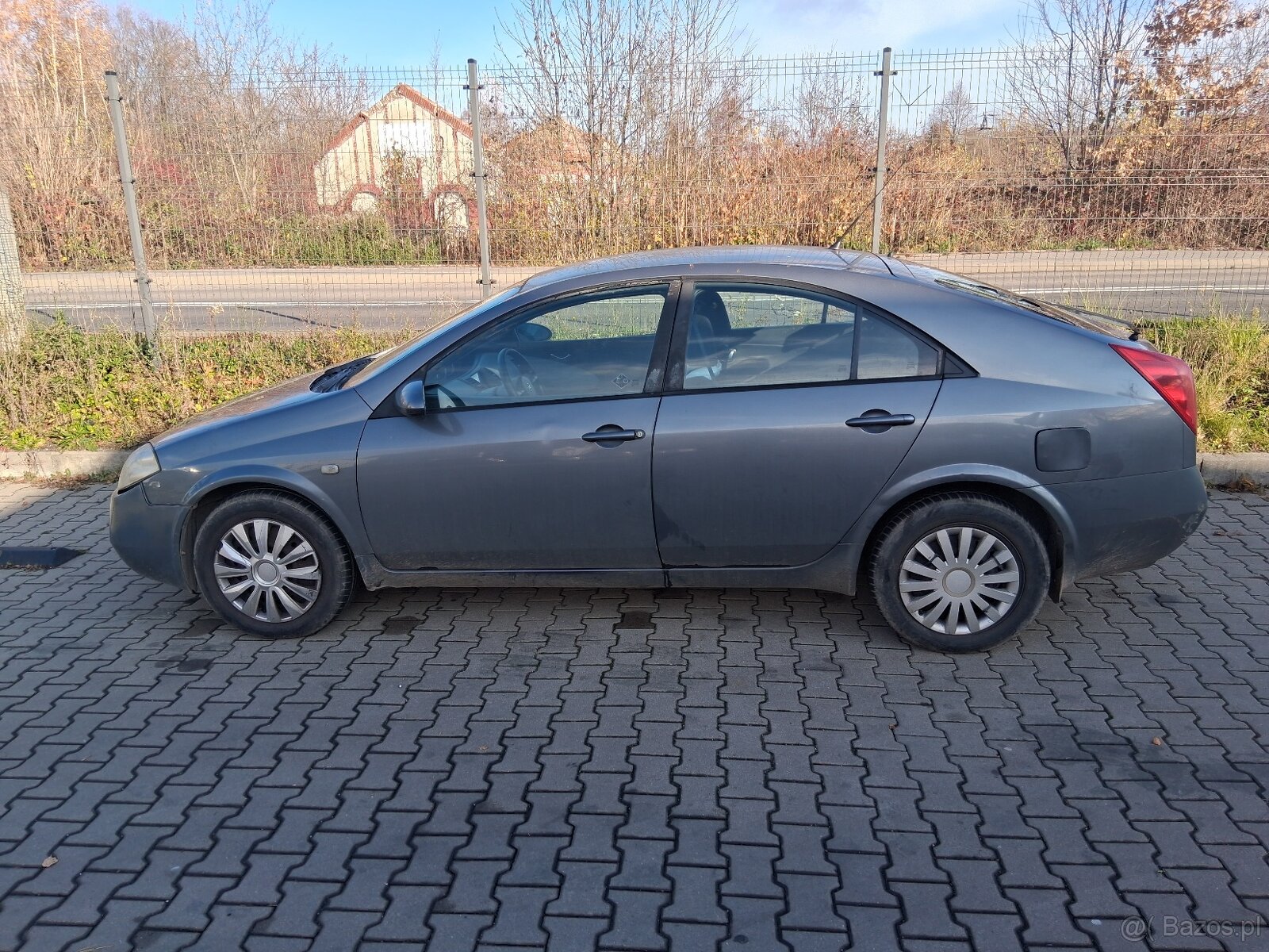 Sprzedam samochód z przeznaczeniem na części