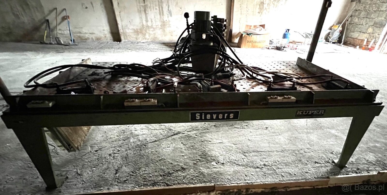 Prasa hydrauliczna SIEVERS do klejenia konstrukcji - łuków z