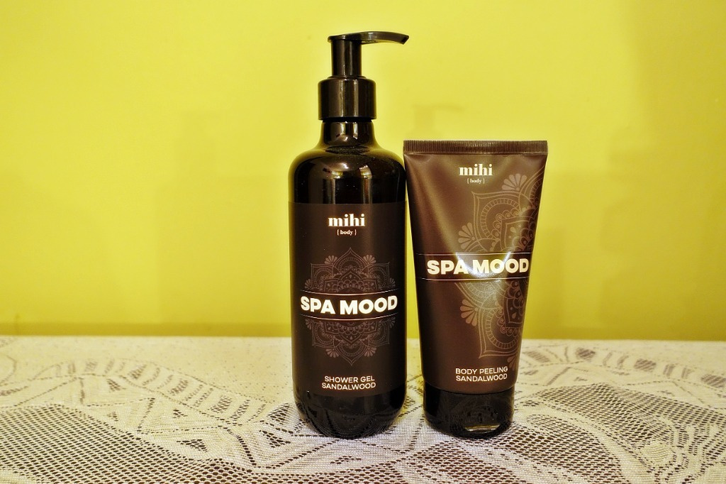 Zestaw żel pod prysznic + peeling Spa Mood Mihi.