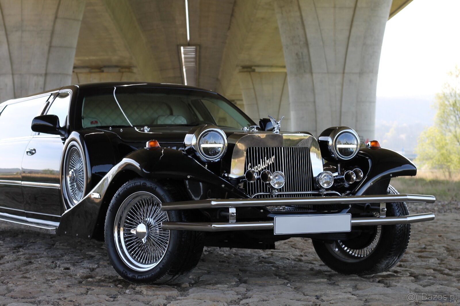 Lincoln Town Car Excalibur – Luksusowa Stretch Limuzyna