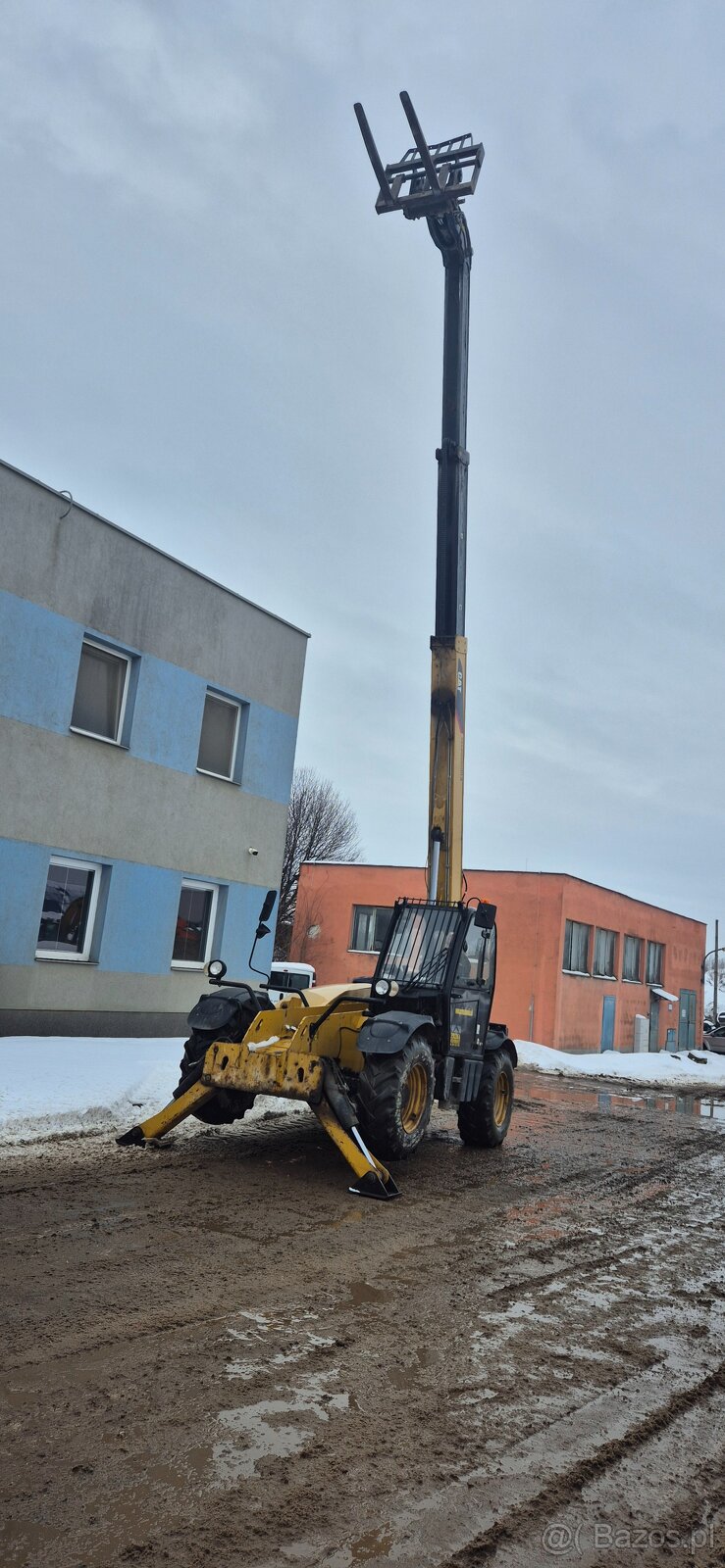 sprzedam ladowarka teleskopowa CAT 414