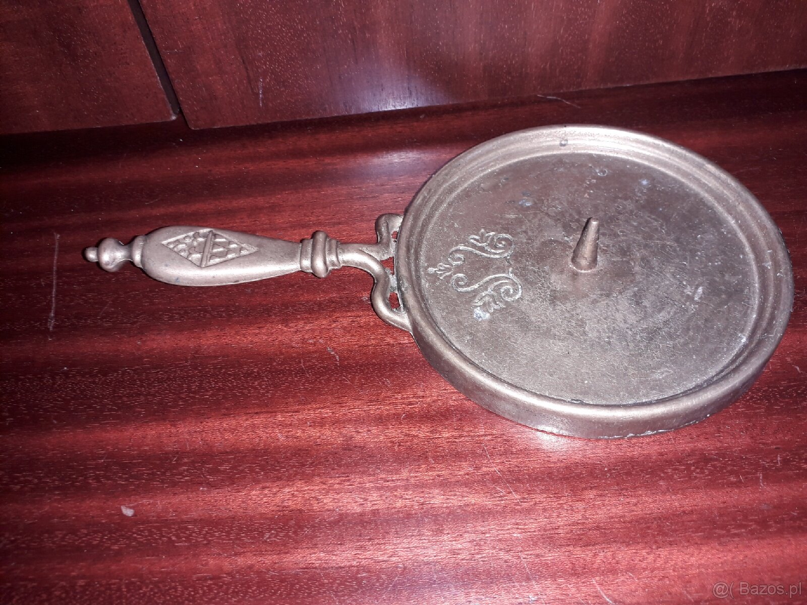 Stary mosiężny świecznik (kaganek )