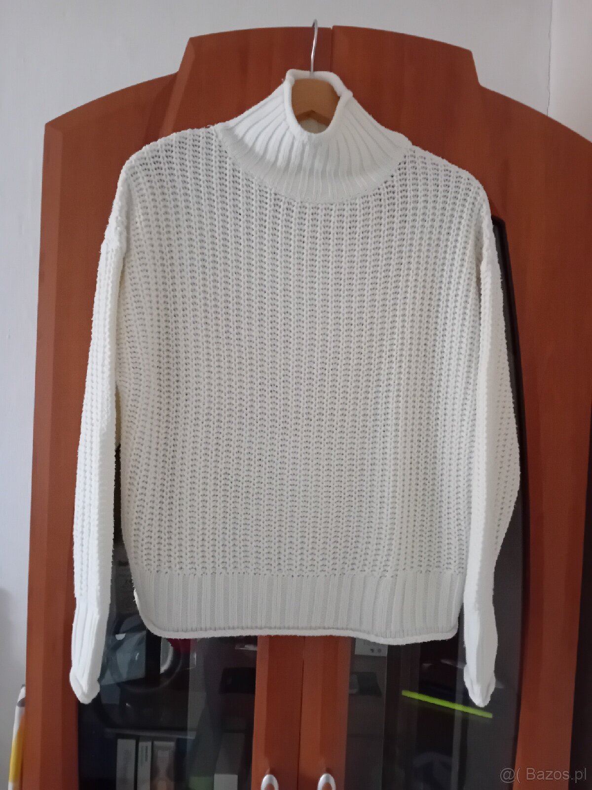 Sweter z golfem oversize