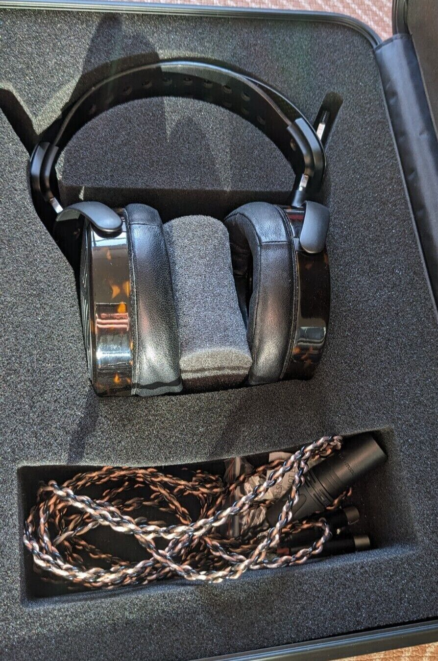 Audeze LCD-5 - 1200 EURO