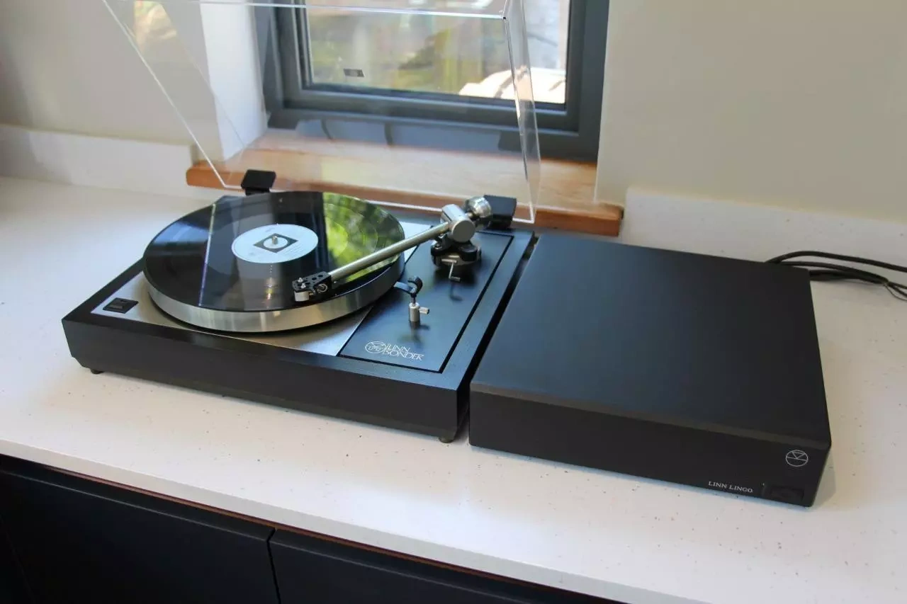 Linn Sondek LP12,Ittok, Klyde,Cirkus, Lingo 2(Price:1700EUR)