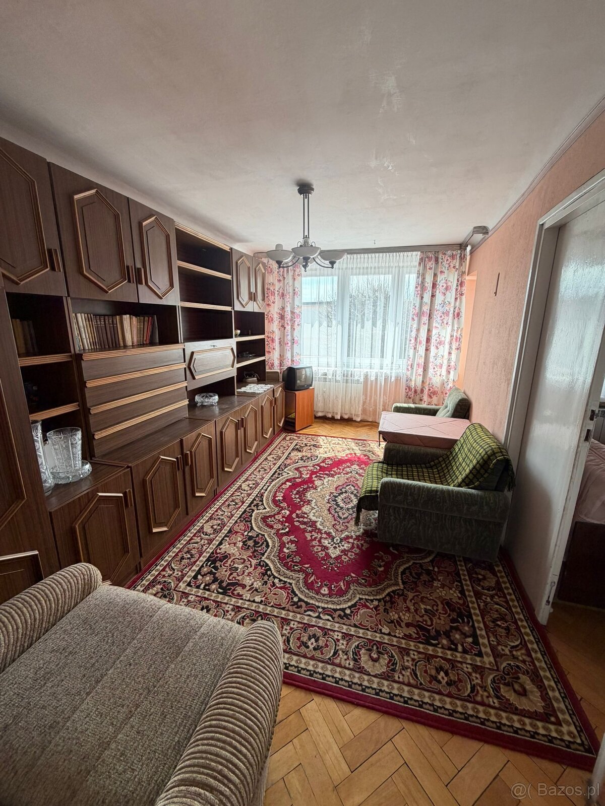 Mieszkanie o pow. 43m2, balkon, III p., Os. Kaliniec