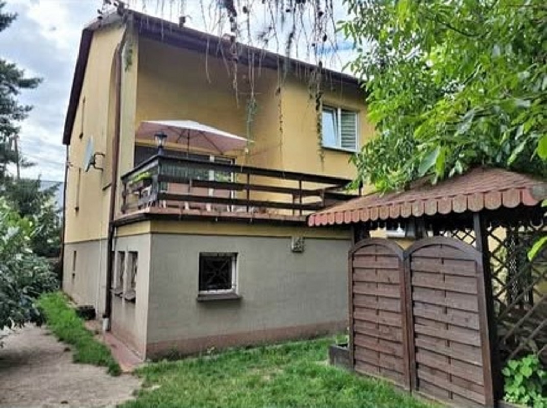Dom parterowy z użyt. poddaszem o pow. 187m2, Kalisz