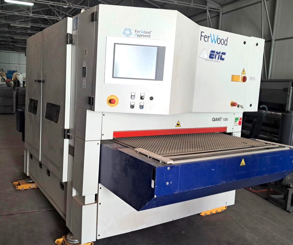 Szczotkarka do strukturyzacji