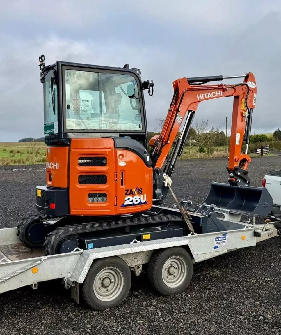 Hitachi ZX26U 2025 – 300h – stan idealny