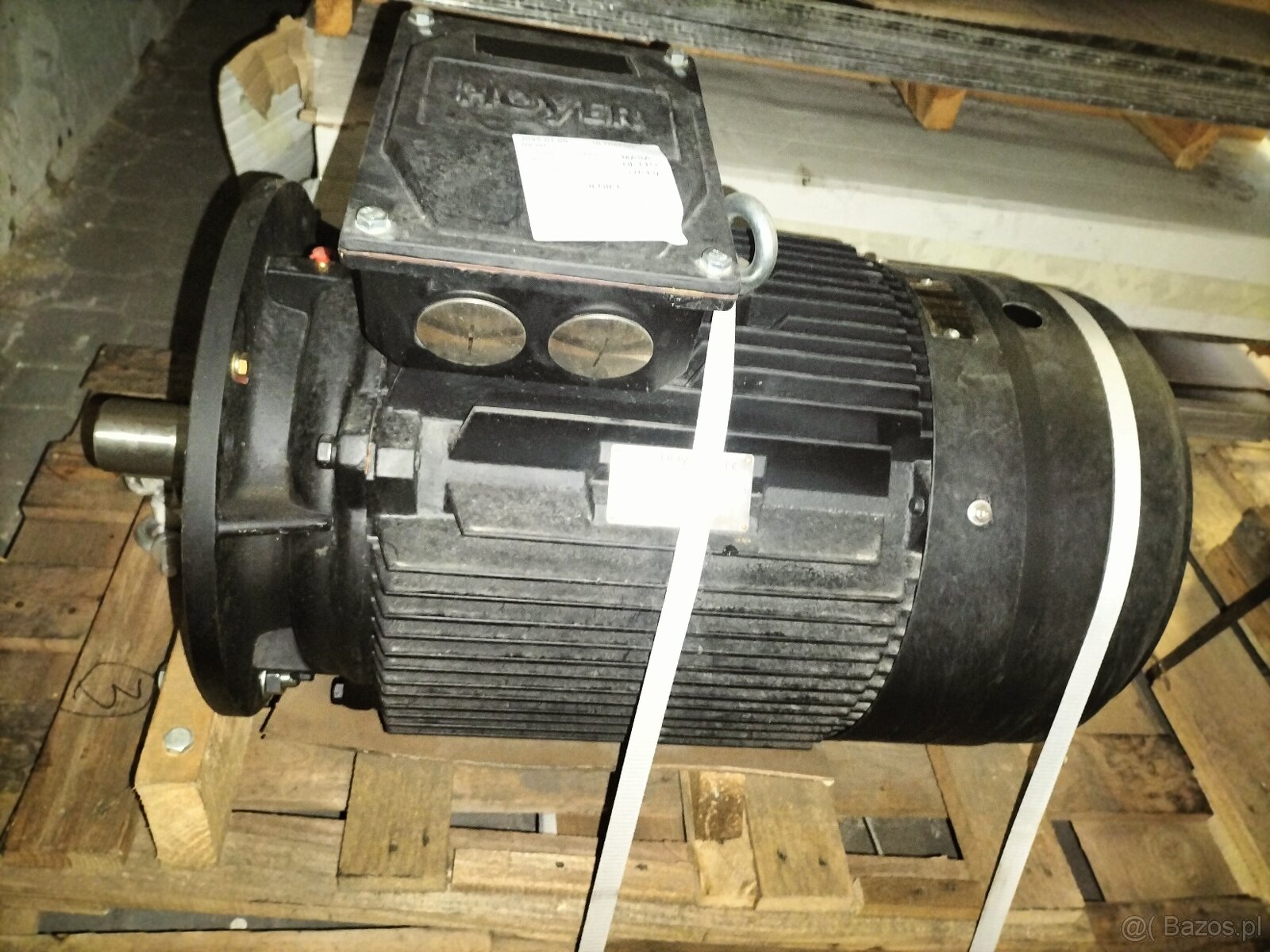 Silnik elektryczny 30kw , B3 , 1480obr. kołnierzowy NOWY