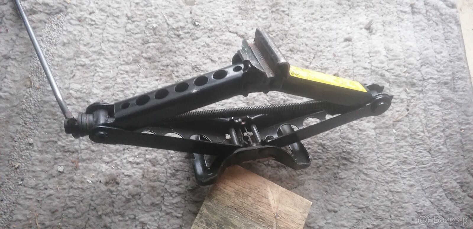 Podnośnik samochodowy