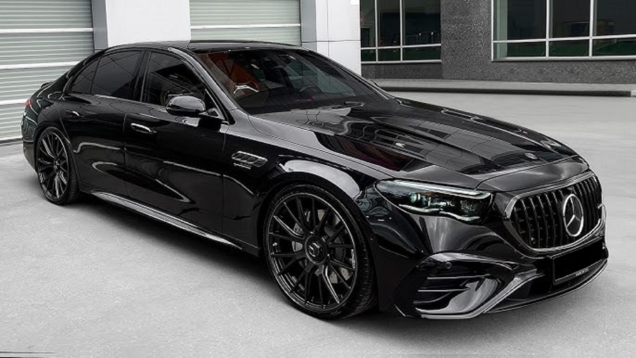 Mercedes AMG E63 V8 biturbo 4Matic power moc 1100 KM WK1