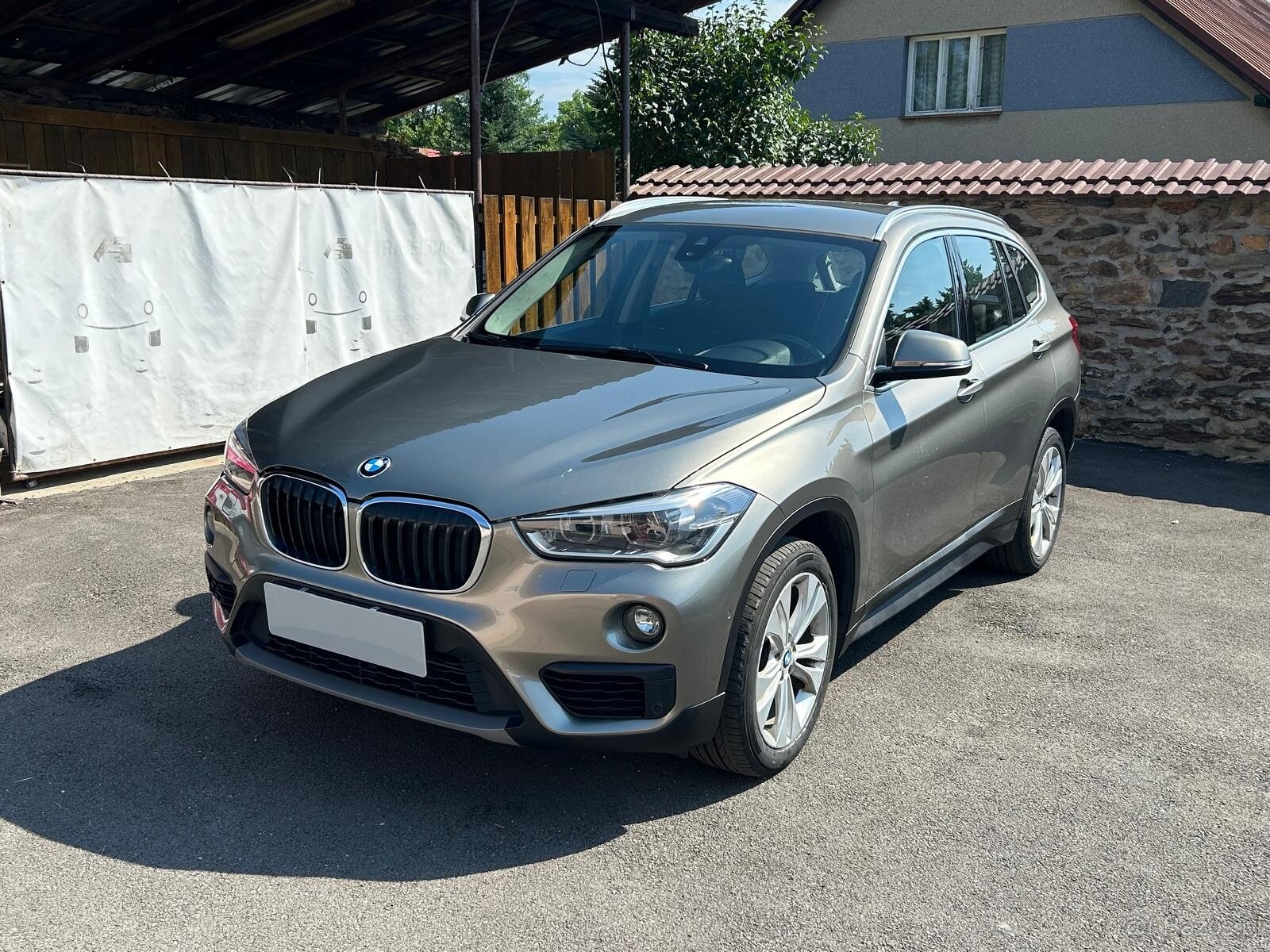 BMW X1 2.0D, XDrive 18d automat 4x4