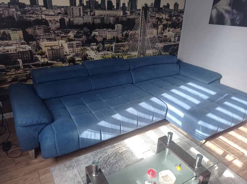 Tanio sprzedam narożnik rozsuwany elektrycznie