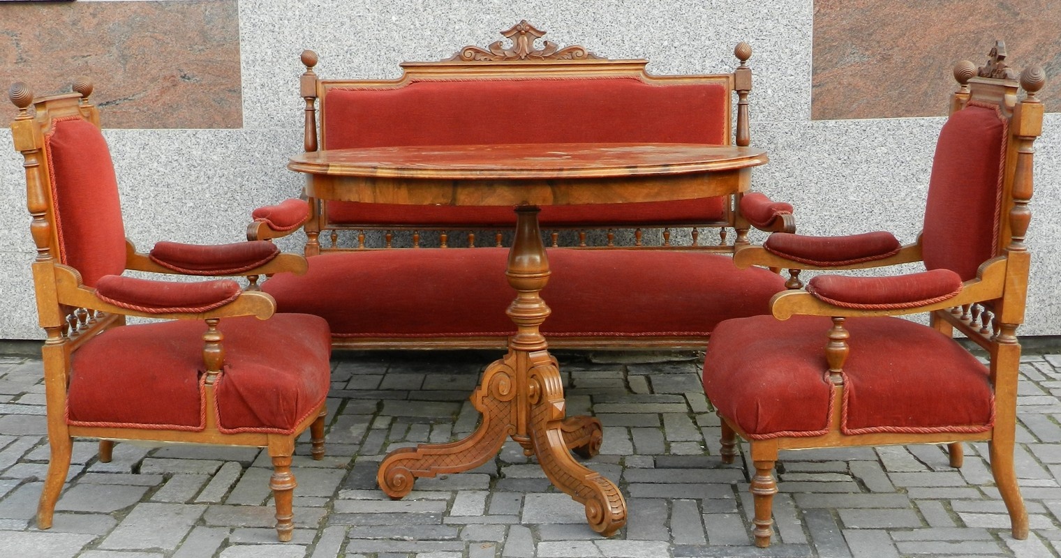 Meble salonowe ok. 1880-90, lite brązowe drewno,