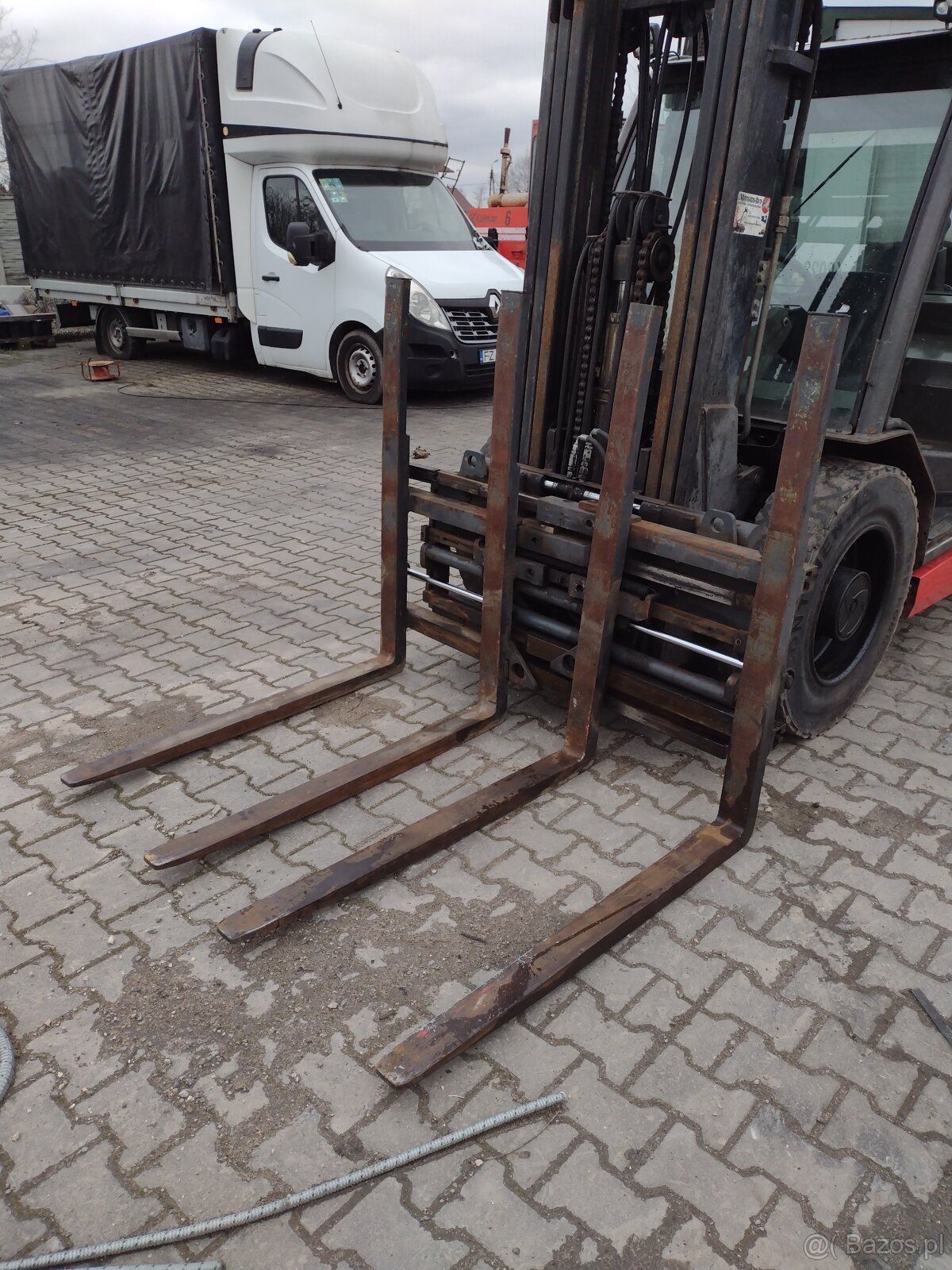 Widlak Widły 4 widłowiec Pozycjoner Wideł Kareta Manitou