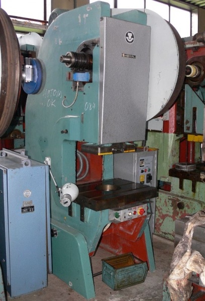 Prasa mimośrodowa LENA 40 C