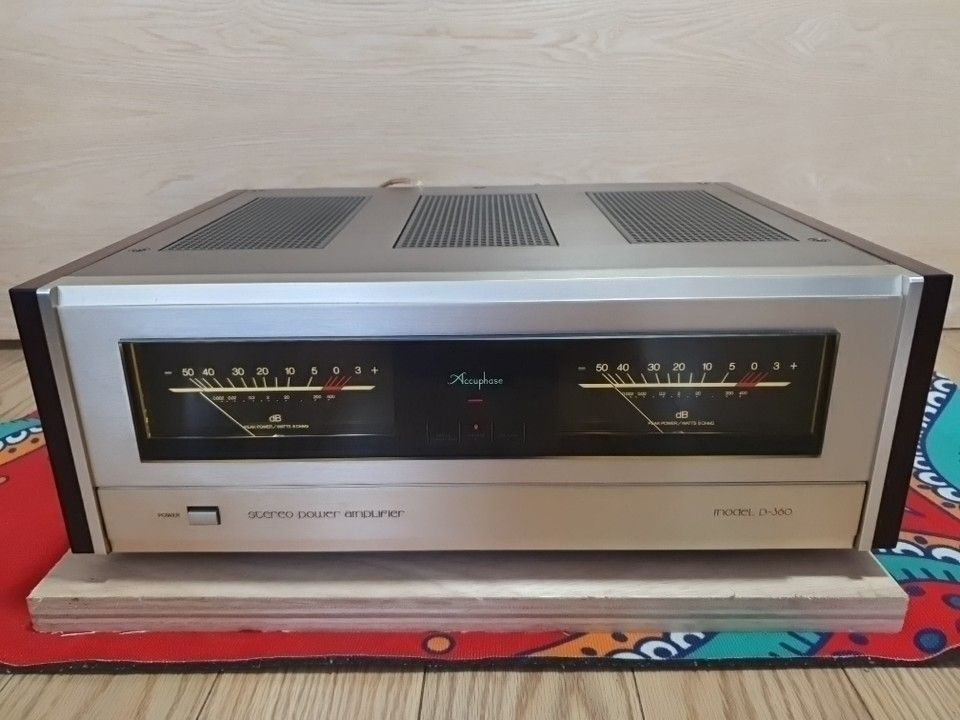 Accuphase P360 1.400 EURO