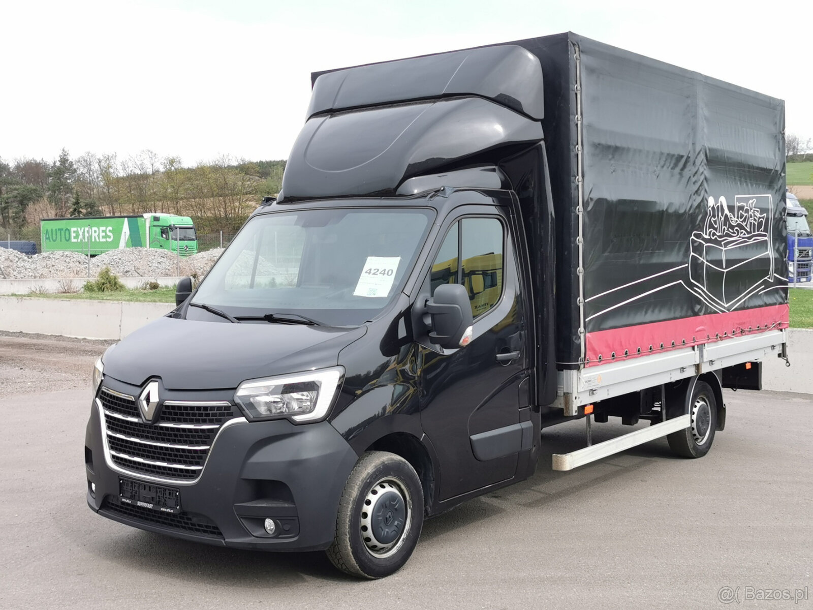 Sprzedam samochód ciężarowy RENAULT MASTER 2.3 E6 z platfor