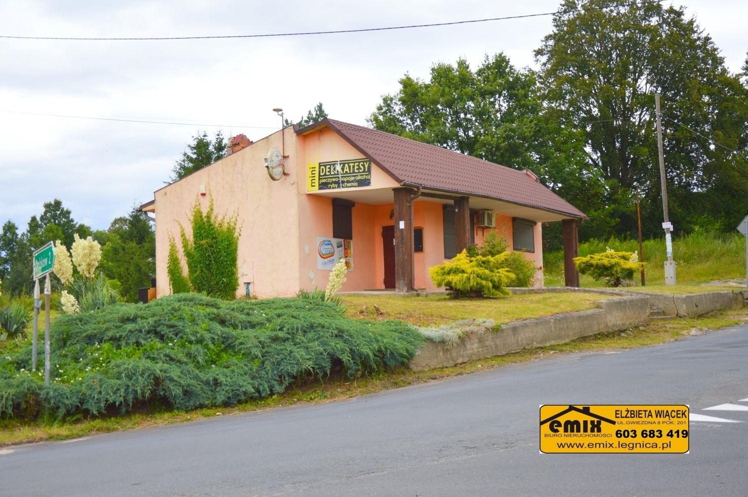 Lokal z możliwością przekształcenia na dom, działka 2880m2