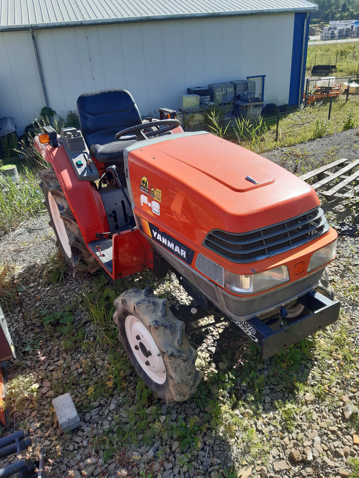 Traktorek Yanmar F6 używany