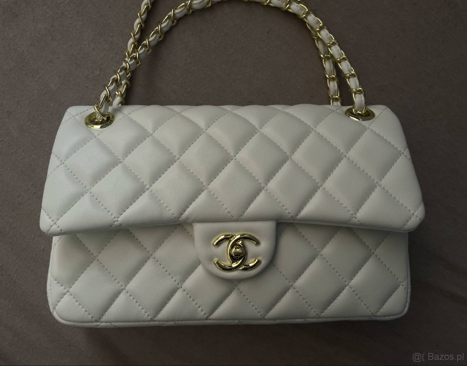Torebka damska Chanel, na łańcuszku
