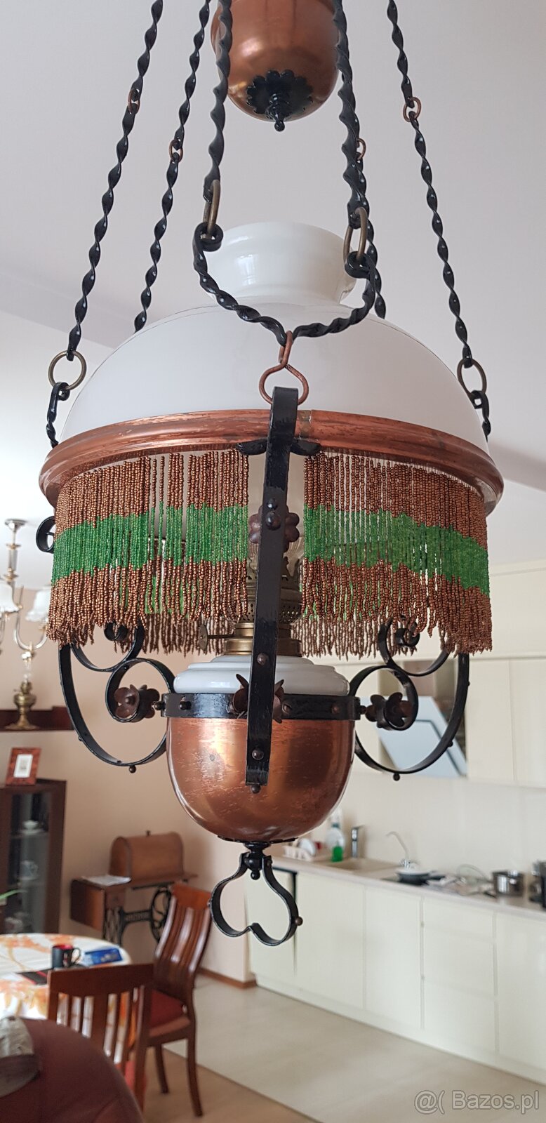 Lampa naftowa wisząca
