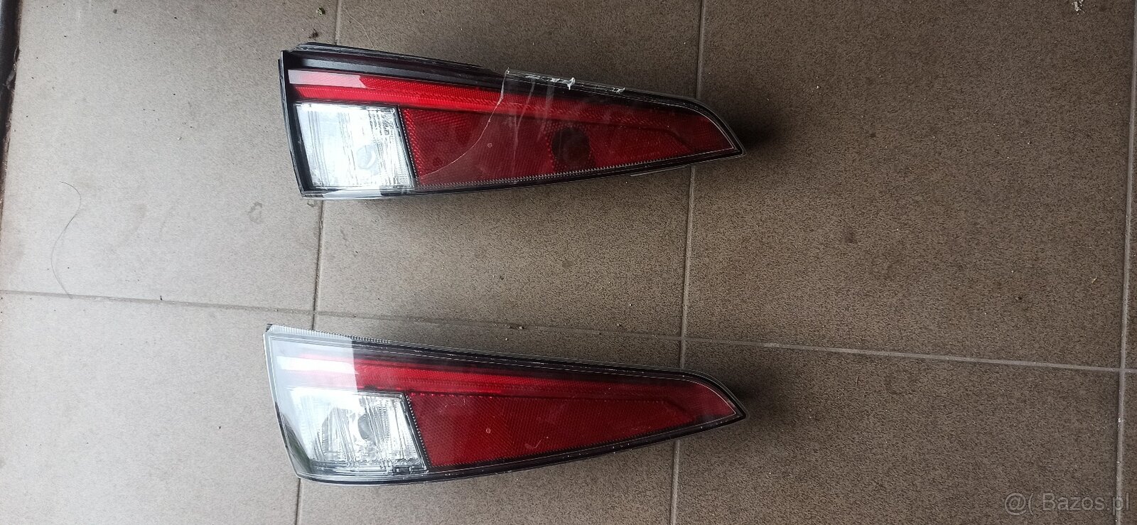 Lampa Toyota Prius P4