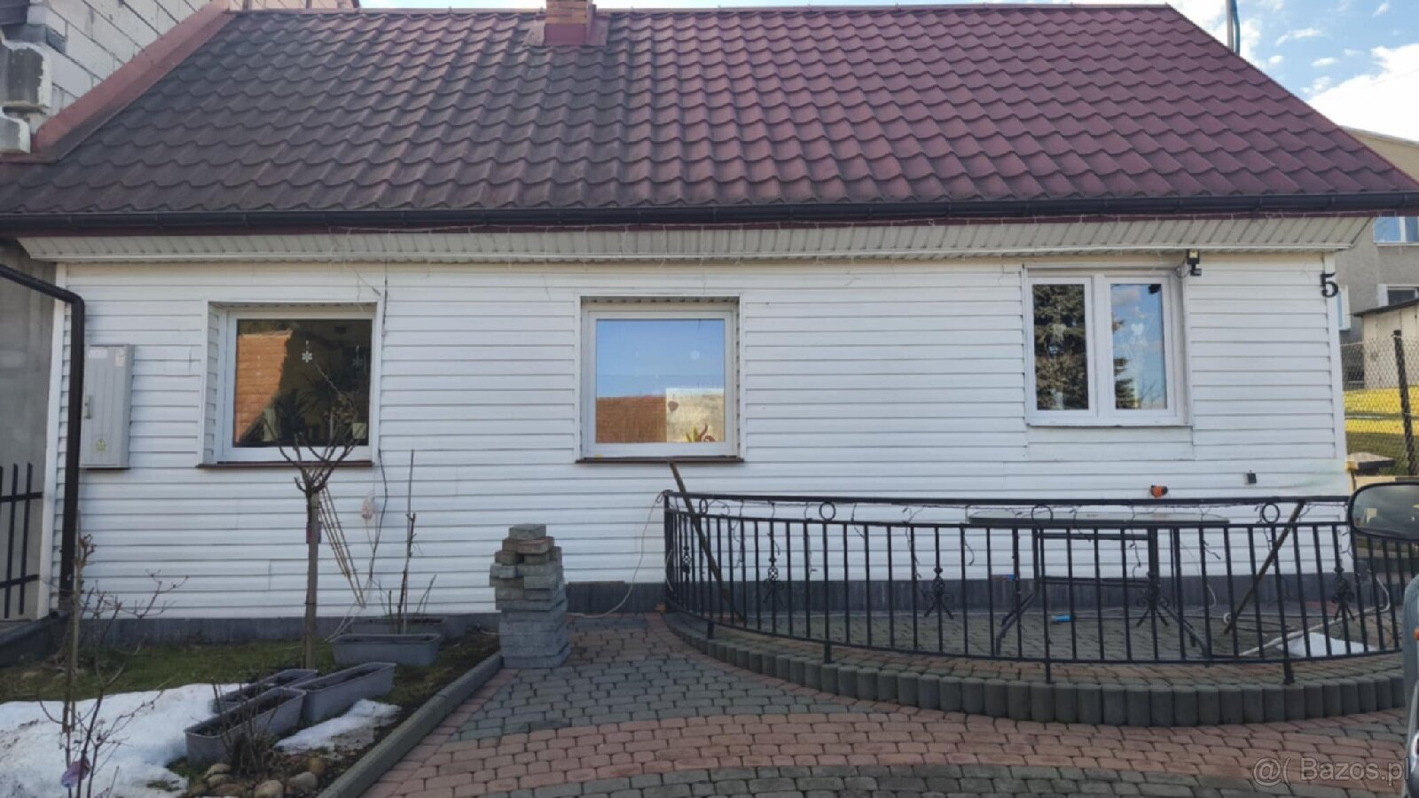 Stylowy dom z wyposażeniem w Zbylitowskiej Górze